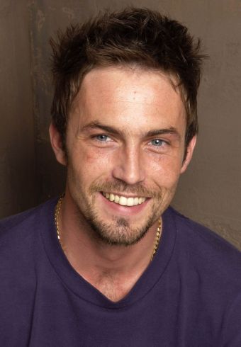 Desmond Harrington