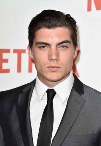 Zane Holtz