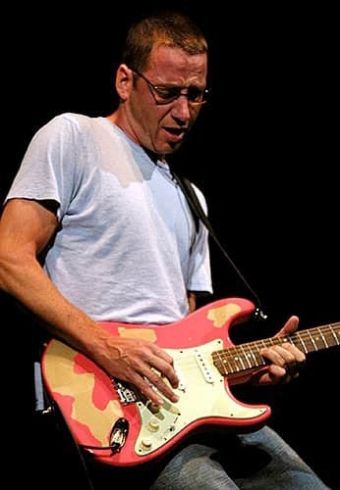 Stone Gossard